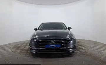 Hyundai Sonata 2020 года за 9 490 000 тг. в Астана фото 2