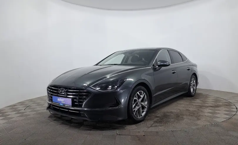 Hyundai Sonata 2020 года за 9 490 000 тг. в Астана