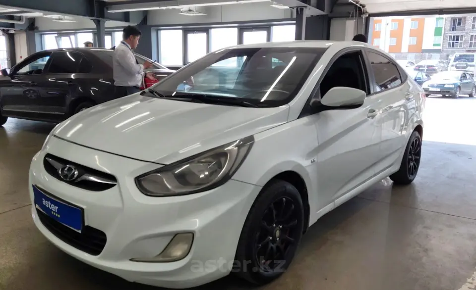 2012 Hyundai Accent