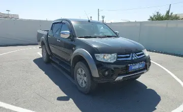 Mitsubishi L200 2014 года за 7 990 000 тг. в Шымкент фото 2
