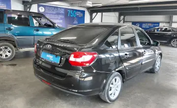 LADA (ВАЗ) Granta 2018 года за 3 700 000 тг. в Астана фото 3