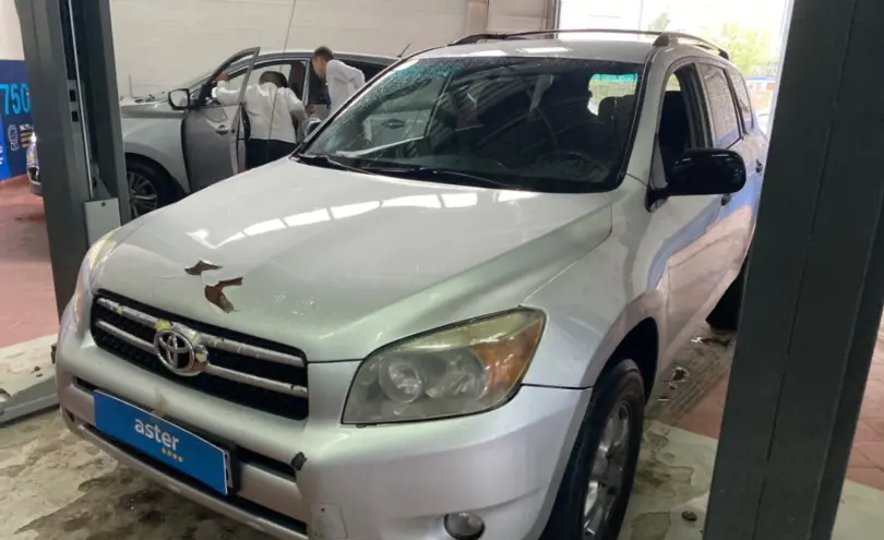 Toyota RAV4 2006 года за 4 000 000 тг. в Астана