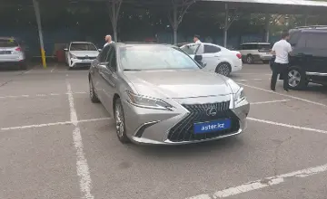Lexus ES 2021 года за 16 000 000 тг. в Алматы фото 2