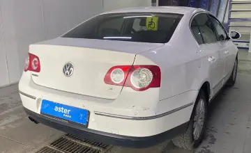 Volkswagen Passat 2010 года за 3 000 000 тг. в Павлодар