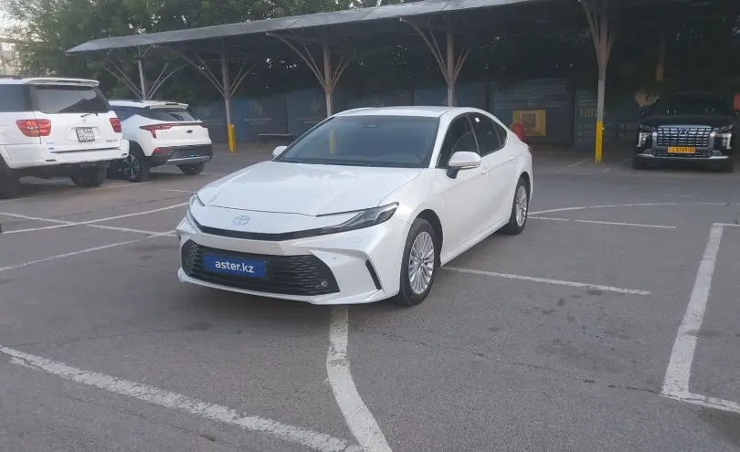 Toyota Camry 2026 года за 21 000 000 тг. в Алматы