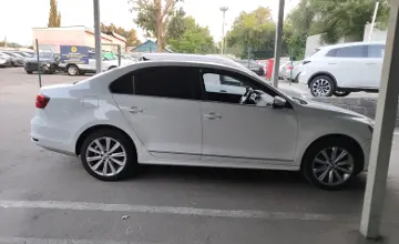 Volkswagen Jetta 2017 года за 7 000 000 тг. в Алматы фото 4