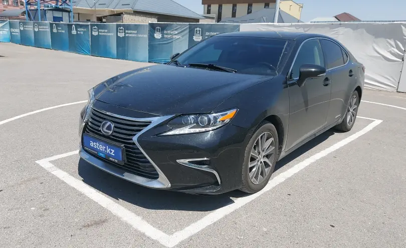 Lexus ES 2016 года за 12 500 000 тг. в Шымкент