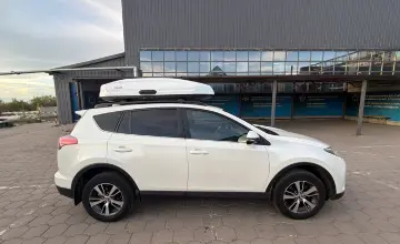 Toyota RAV4 2016 года за 10 500 000 тг. в Караганда фото 4