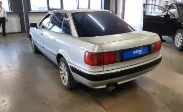 Audi 80 1992 года за 1 500 000 тг. в Астана фото 4