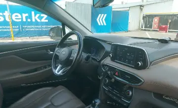 Hyundai Santa Fe 2019 года за 12 500 000 тг. в Алматы фото 5
