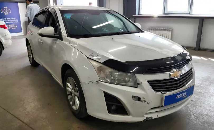 Chevrolet Cruze 2014 года за 3 400 000 тг. в Астана фото 2
