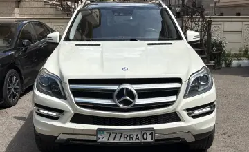 Mercedes-Benz GL-Класс 2013 года за 12 000 000 тг. в Астана фото 2