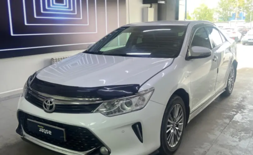 Toyota Camry 2016 года за 9 000 000 тг. в Павлодар
