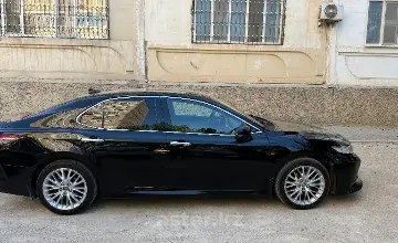 Toyota Camry 2020 года за 14 500 000 тг. в Актау фото 2