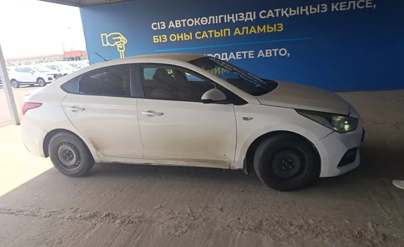 Hyundai Accent 2020 года за 5 000 000 тг. в Алматы фото 4