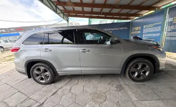 Toyota Highlander 2017 года за 16 000 000 тг. в Талдыкорган фото 4