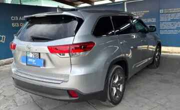 Toyota Highlander 2017 года за 16 000 000 тг. в Талдыкорган