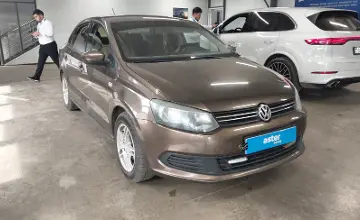 Volkswagen Polo 2015 года за 4 400 000 тг. в Астана фото 2