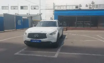 Infiniti QX70 2014 года за 8 000 000 тг. в Алматы фото 1
