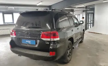 Toyota Land Cruiser 2016 года за 30 000 000 тг. в Астана фото 3
