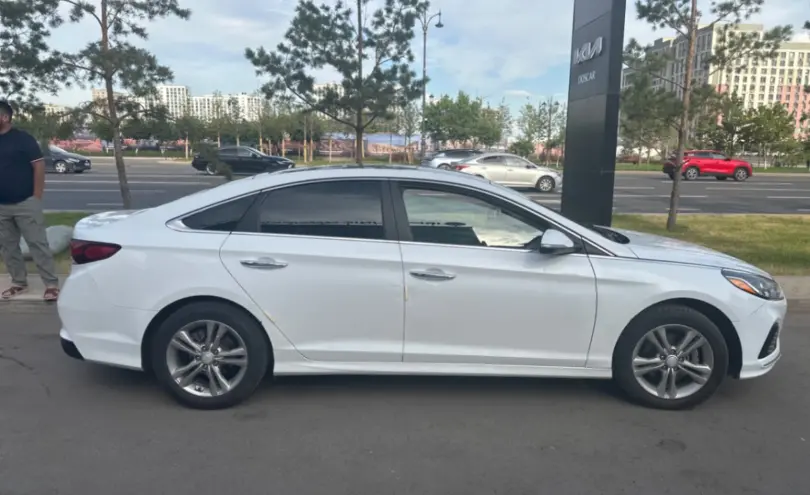 Hyundai Sonata 2017 года за 7 000 000 тг. в Астана фото 4