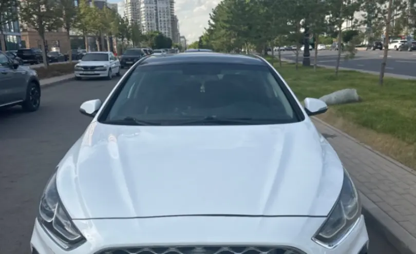 Hyundai Sonata 2017 года за 7 000 000 тг. в Астана фото 2