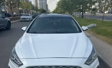 Hyundai Sonata 2017 года за 7 000 000 тг. в Астана фото 2
