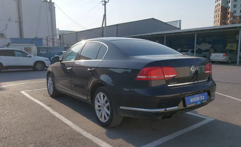Volkswagen Passat 2011 года за 6 000 000 тг. в Шымкент фото 4