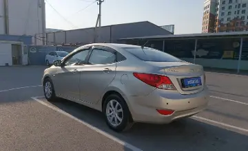 Hyundai Solaris 2013 года за 4 000 000 тг. в Шымкент фото 4