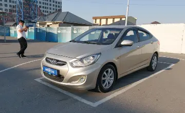 Hyundai Solaris 2013 года за 4 000 000 тг. в Шымкент фото 1