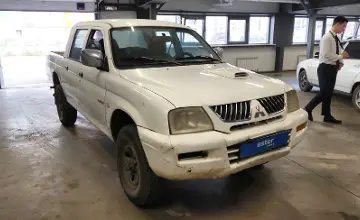 Mitsubishi L200 2006 года за 3 000 000 тг. в Астана фото 2