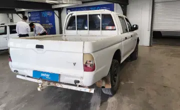 Mitsubishi L200 2006 года за 3 000 000 тг. в Астана фото 3