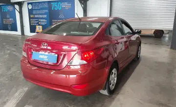 Hyundai Solaris 2012 года за 3 200 000 тг. в Астана фото 3