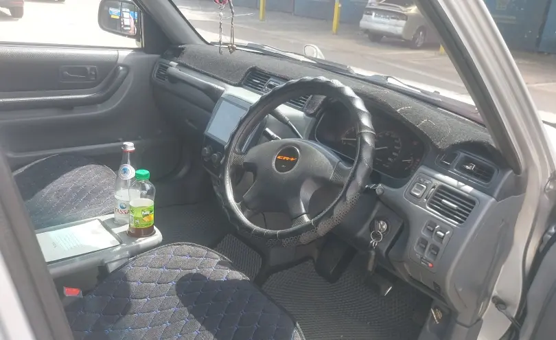 Honda CR-V 1996 года за 3 000 000 тг. в Алматы фото 5