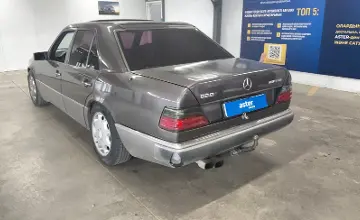 Mercedes-Benz E-Класс 1992 года за 1 000 000 тг. в Астана фото 4