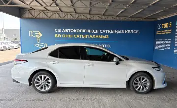 Toyota Camry 2023 года за 16 000 000 тг. в Алматы фото 4