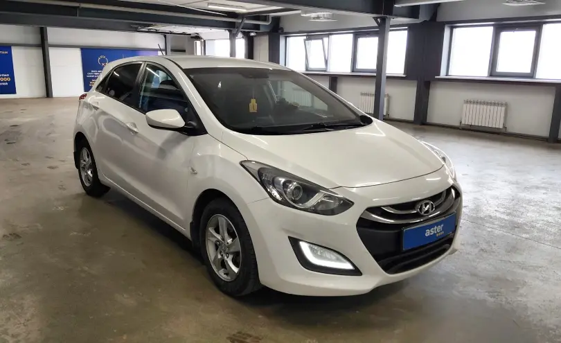 Hyundai i30 2014 года за 5 200 000 тг. в Астана фото 2