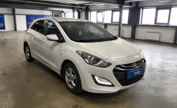 Hyundai i30 2014 года за 5 200 000 тг. в Астана фото 2