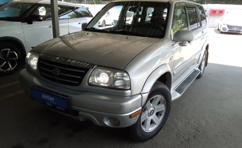 Suzuki XL7 2001 года за 3 700 000 тг. в Алматы