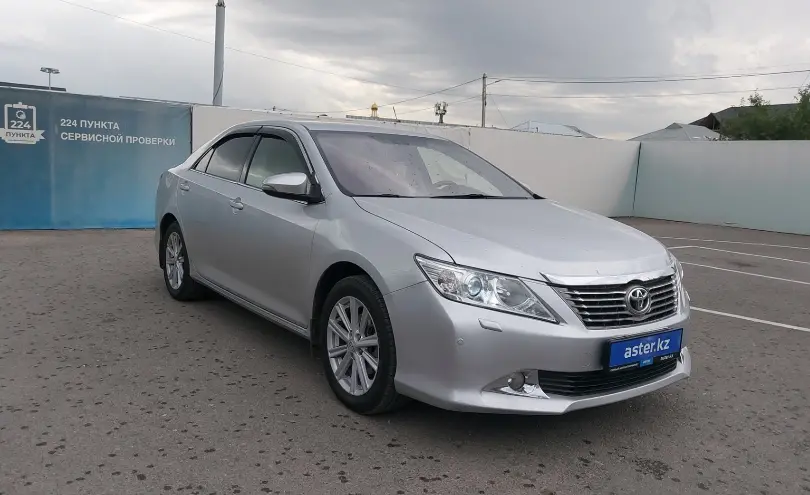 Toyota Camry 2012 года за 8 500 000 тг. в Шымкент фото 2