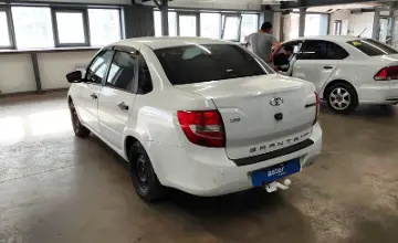 LADA (ВАЗ) Granta 2018 года за 3 000 000 тг. в Астана фото 4