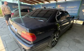 BMW 7 серии 1996 года за 2 200 000 тг. в Талдыкорган