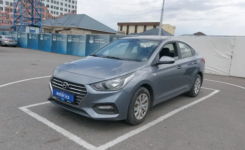 Hyundai Solaris 2017 года за 6 000 000 тг. в Шымкент