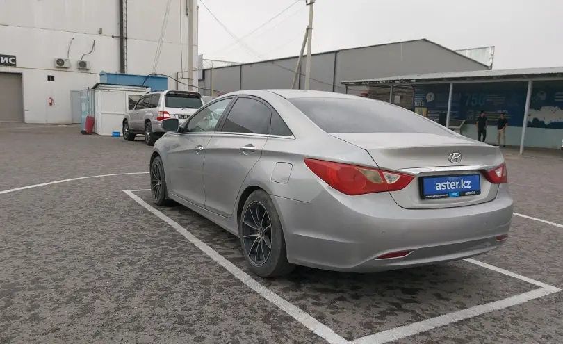 Hyundai Sonata 2010 года за 5 000 000 тг. в Шымкент фото 4