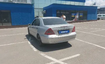 Mercedes-Benz C-Класс 2000 года за 2 000 000 тг. в Алматы фото 4