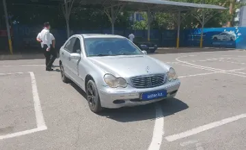 Mercedes-Benz C-Класс 2000 года за 2 000 000 тг. в Алматы фото 2