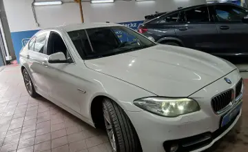 BMW 5 серии 2014 года за 9 500 000 тг. в Астана фото 3