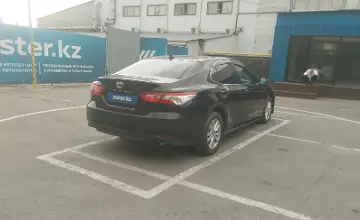 Toyota Camry 2020 года за 11 000 000 тг. в Алматы фото 3