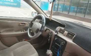 Toyota Camry 1998 года за 2 500 000 тг. в Алматы фото 5