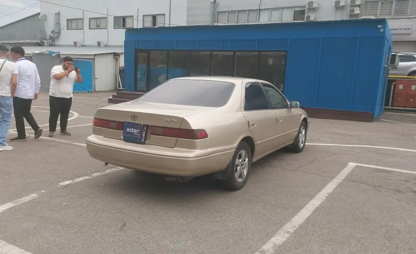 Toyota Camry 1998 года за 2 500 000 тг. в Алматы фото 3